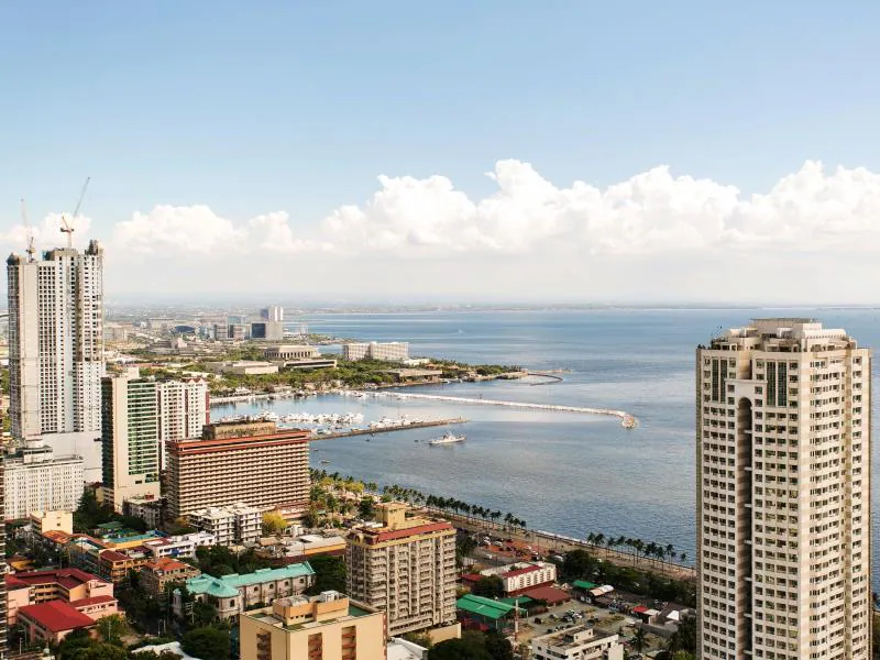 Cold weather manila Bay